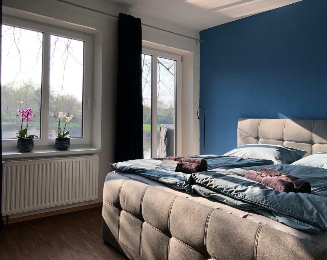 Ferienwohnung Schleusenhaus Hameln ฮาเมลน์ ภายนอก รูปภาพ