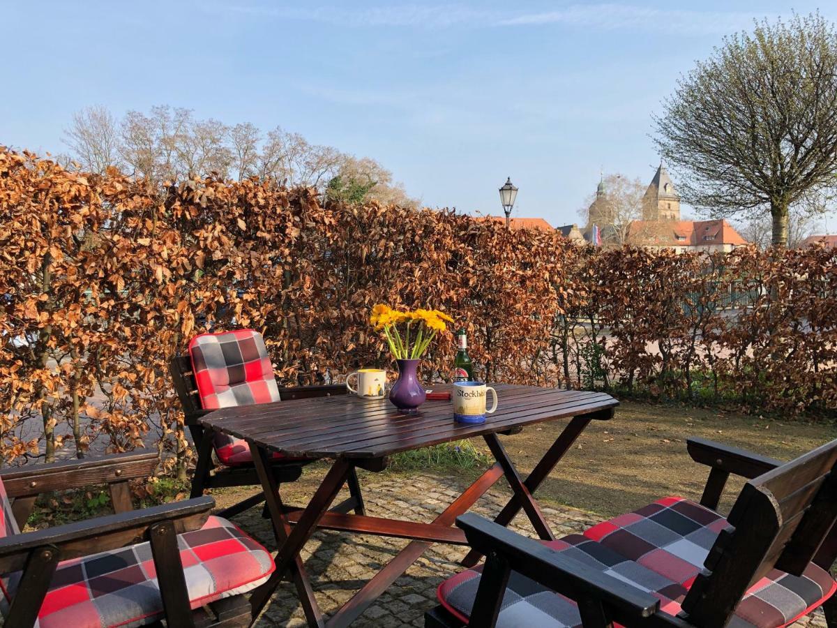 Ferienwohnung Schleusenhaus Hameln ฮาเมลน์ ภายนอก รูปภาพ