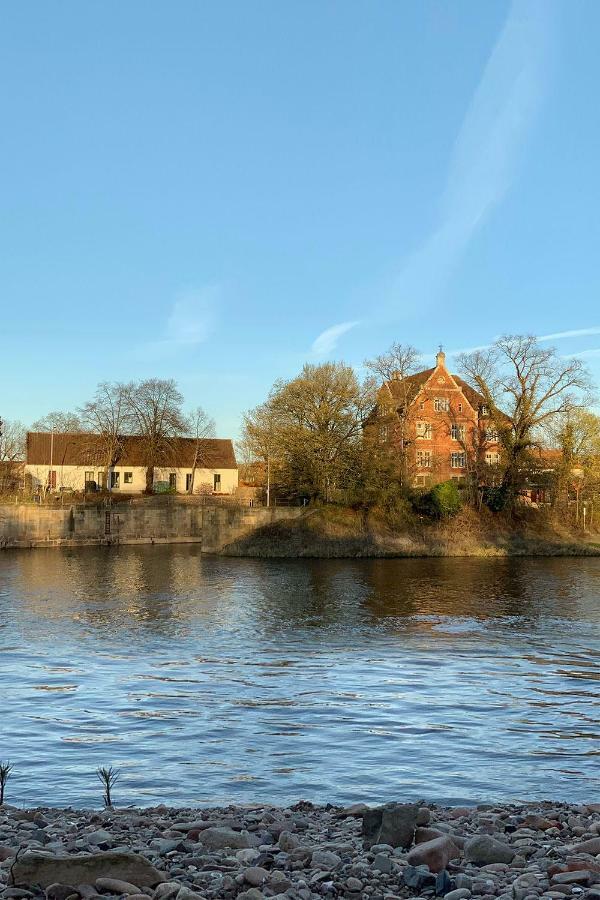 Ferienwohnung Schleusenhaus Hameln ฮาเมลน์ ภายนอก รูปภาพ