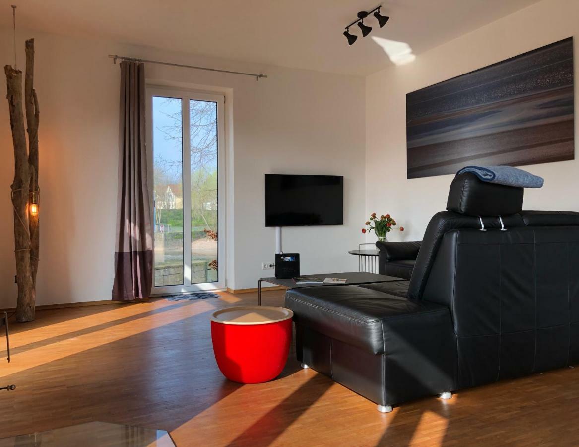 Ferienwohnung Schleusenhaus Hameln ฮาเมลน์ ภายนอก รูปภาพ