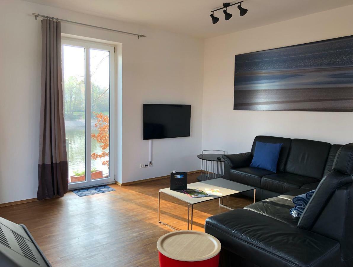 Ferienwohnung Schleusenhaus Hameln ฮาเมลน์ ภายนอก รูปภาพ